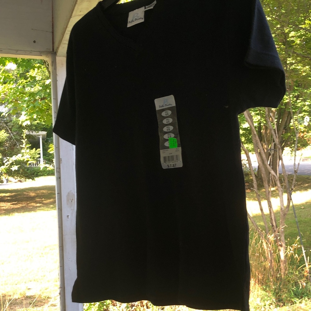 Gildan Black V-Neck ladies tee
